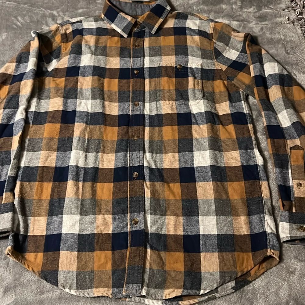 Lee Men’s Plaid Button Down